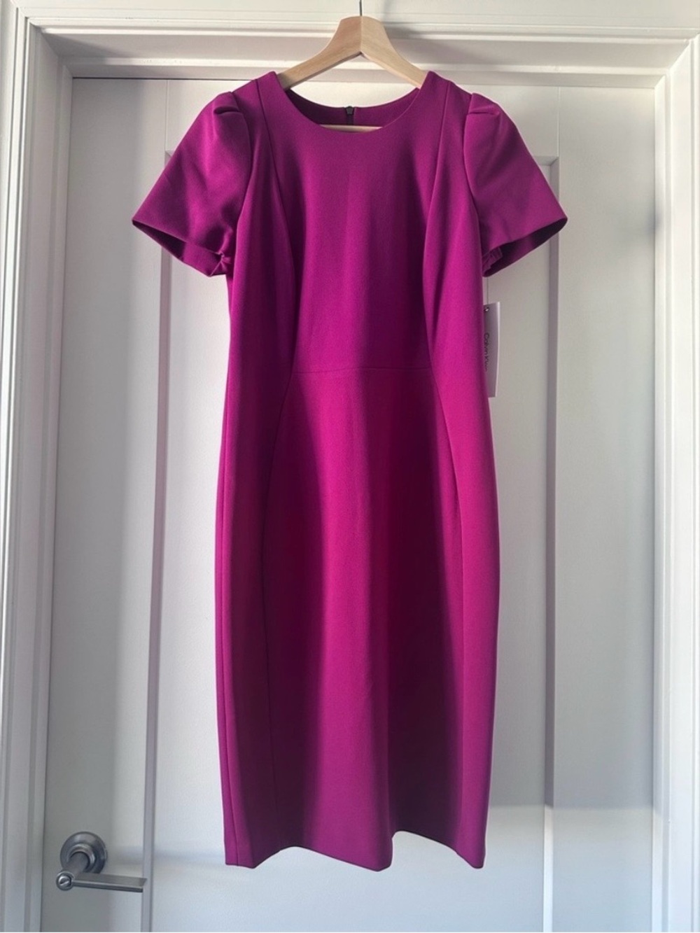 🩷💜 NWT! Boysenberry CALVIN KLEIN Puff Sleeve Sheath Dress - Size 8